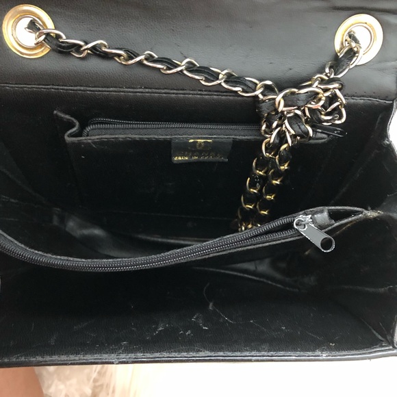 Vintage Chanel Bag - Picture 5 of 5